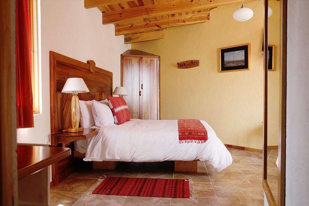 Casa Tsaya Hotel Boutique Bernal Eksteriør billede